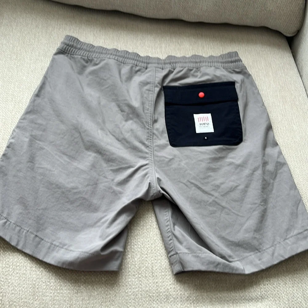 Topo Designs Mens Shorts Grey Nylon Stretch Outdoor Athleisure Size Small - Picture 9 of 11
